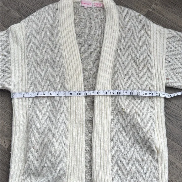 Capriccio |Vintage Off White and Gray Chevron Open-Front Knit Cardigan Sz Medium - Picture 8 of 12